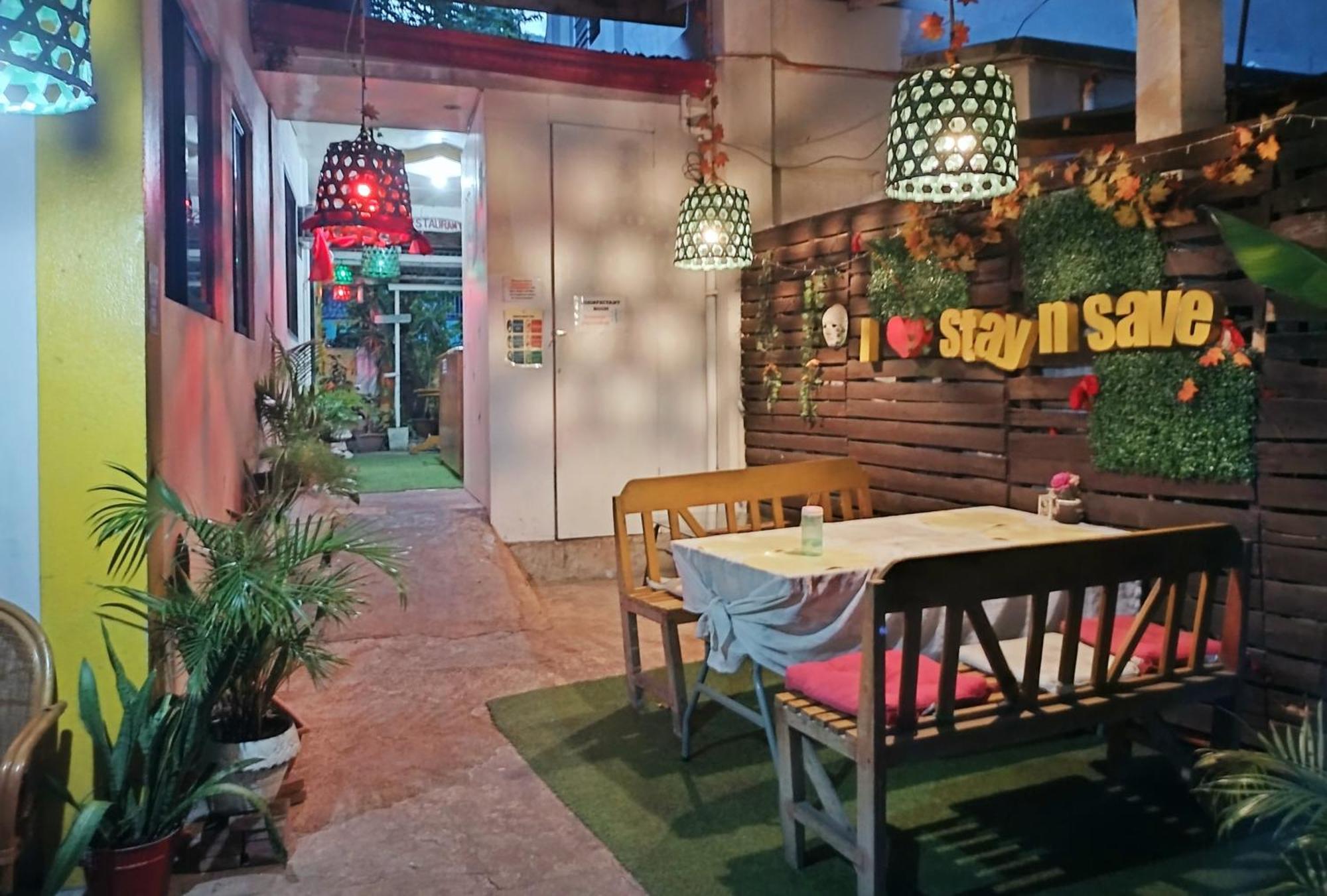 Stay N Save B&B Oslob Extérieur photo